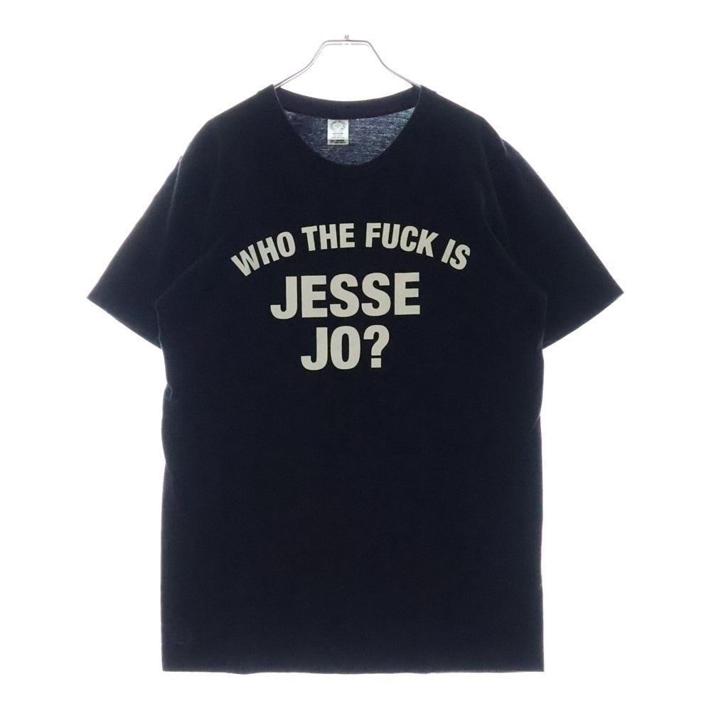 CHROME HEARTS(クロムハーツ) Who The Fuck Is Jesse Jo T-Shirt ジェシージョースターク フロントプリント 半袖Tシャツ カットソー ブラック