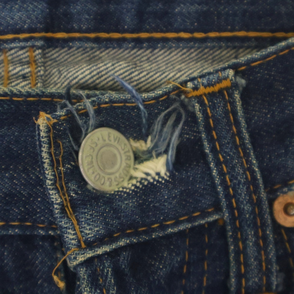 Levi's(リーバイス) 70s VINTAGE 501 66前期 スモールe ボタン裏刻印6 平行ステッチ ボタンフライ3つ