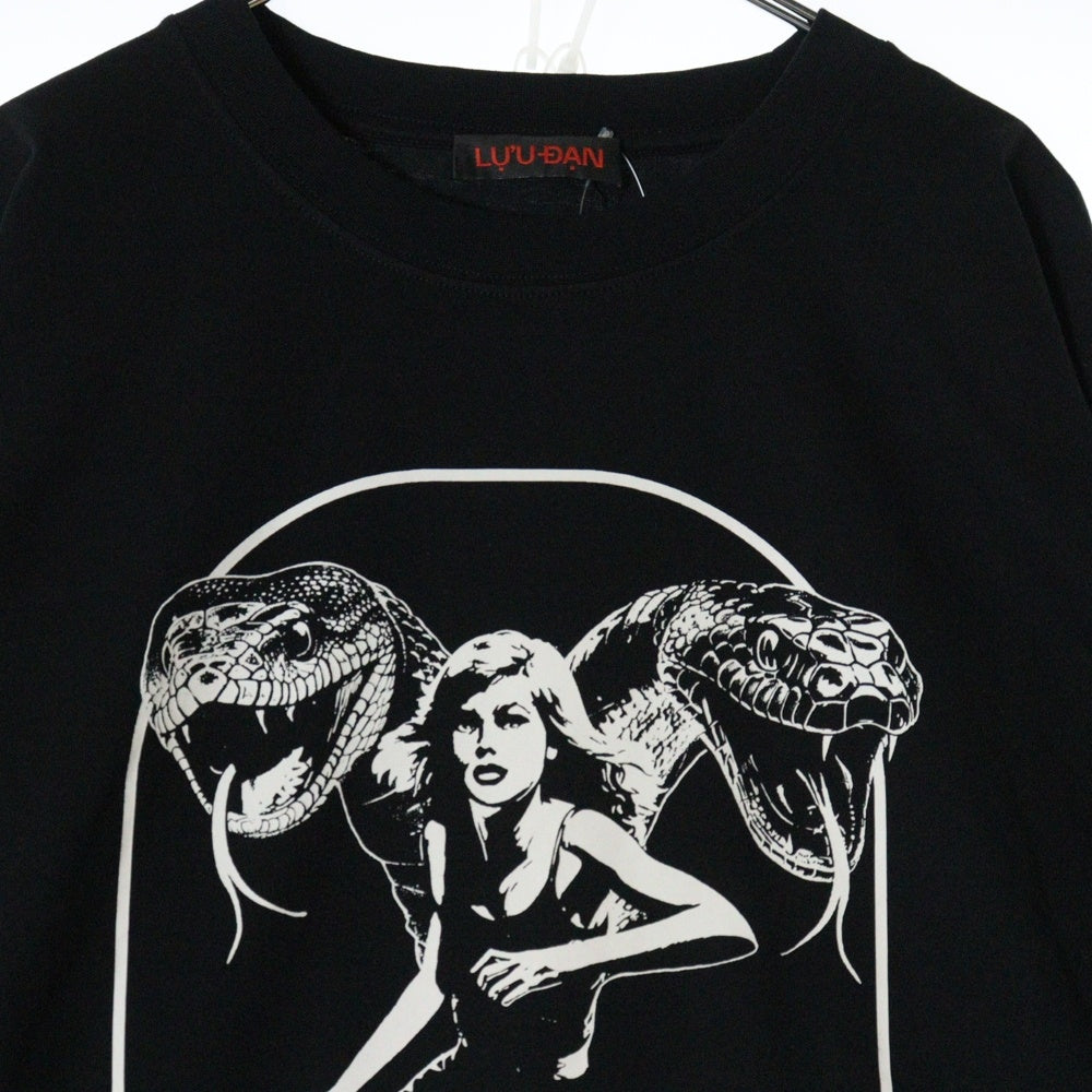 LU'U DAN(ルーダン) 25SS GRAPHIC TEE グラフィックプリント半袖Tシャツ ブラック T001J_CJ