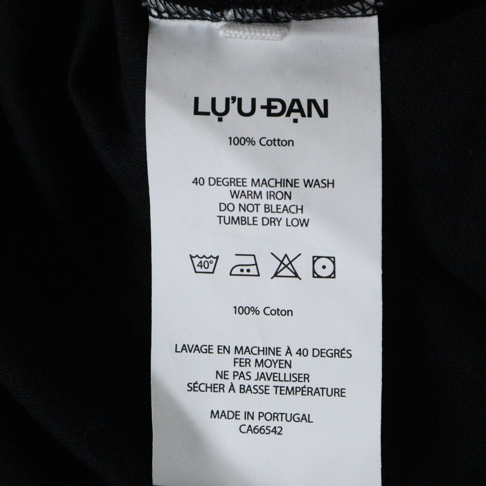 LU'U DAN(ルーダン) 25SS GRAPHIC TEE グラフィックプリント半袖Tシャツ ブラック T001J_CJ
