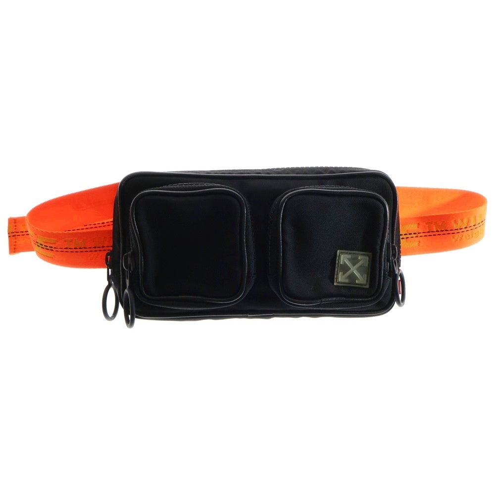OFF-WHITE(オフホワイト) 3ポケット ボディバッグ OMNA024S18888008 ブラック
