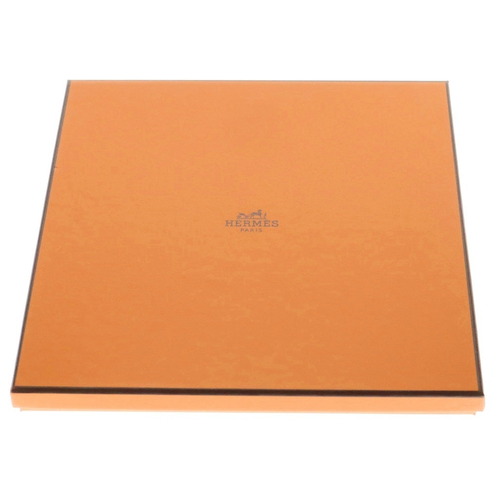 HERMES(エルメス) CARRE TWILL LE CAVALIER A LA TROMFM カレ 90 トランペットを奏でる騎士 シルクスカーフ マルチ