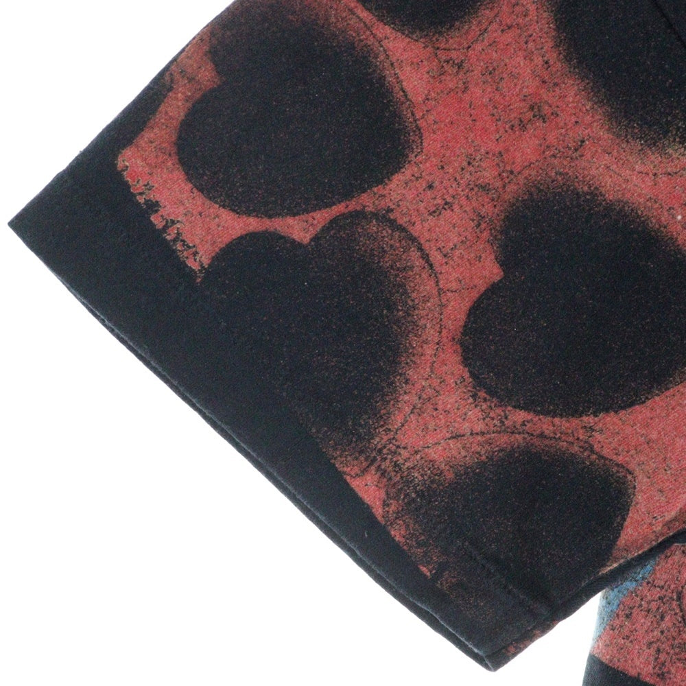 SAINT MICHAEL(セントマイケル) 21SS SS TEE heart BLACK ハートプリント総柄半袖Tシャツ SM-S21-0000-005 ブラック/レッド