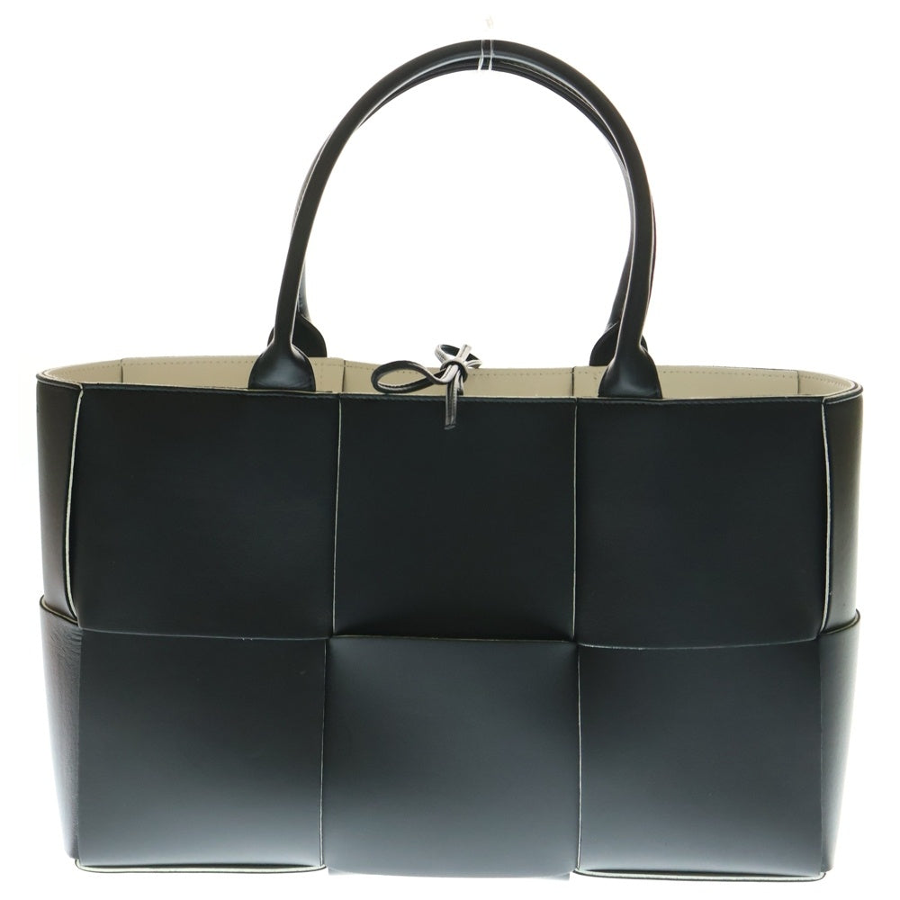 BOTTEGA VENETA(ボッテガヴェネタ) スモール アルコ イントレチャートレザートートバッグ ブラック