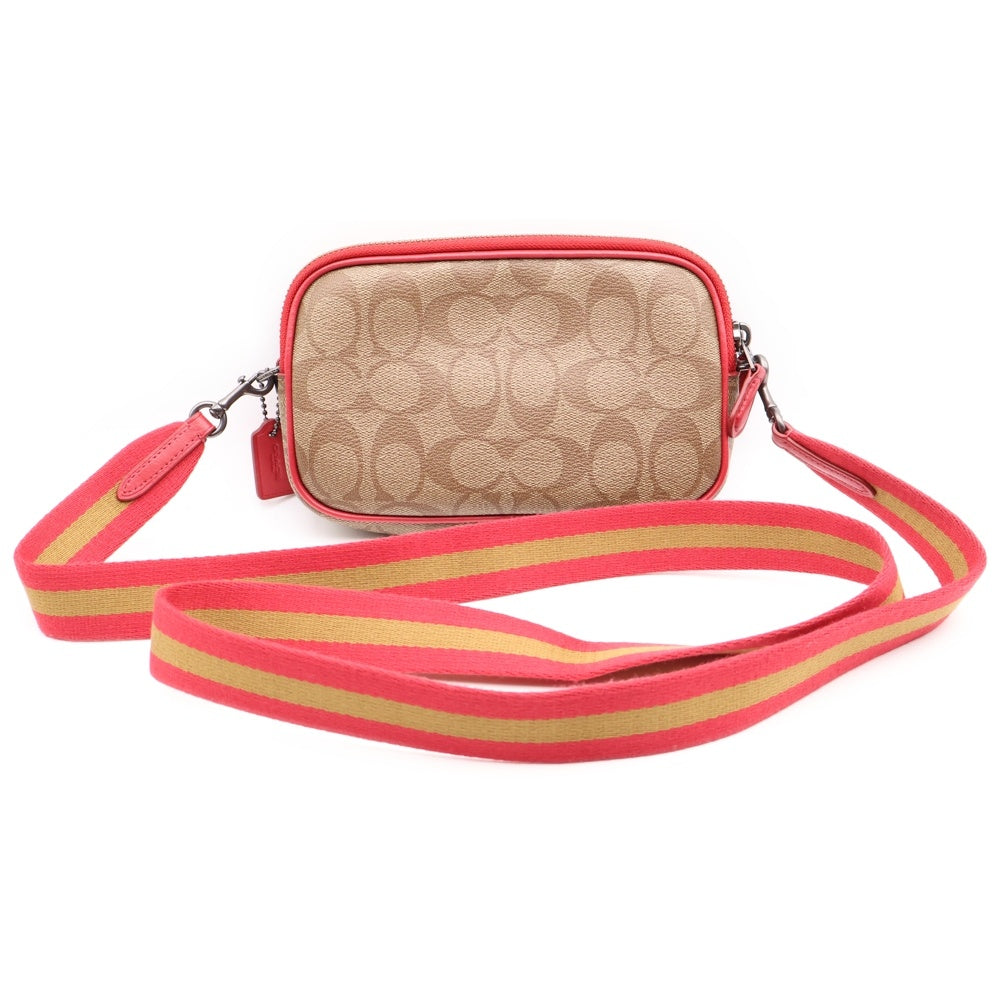 COACH(コーチ) VARSITY PATCHES シグネチャー ワッペン ショルダーバッグ PVCレザー ブラウン