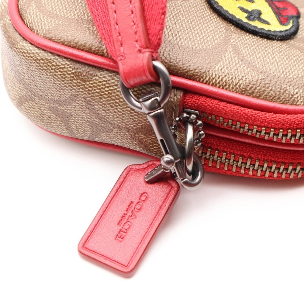 COACH(コーチ) VARSITY PATCHES シグネチャー ワッペン ショルダーバッグ PVCレザー ブラウン