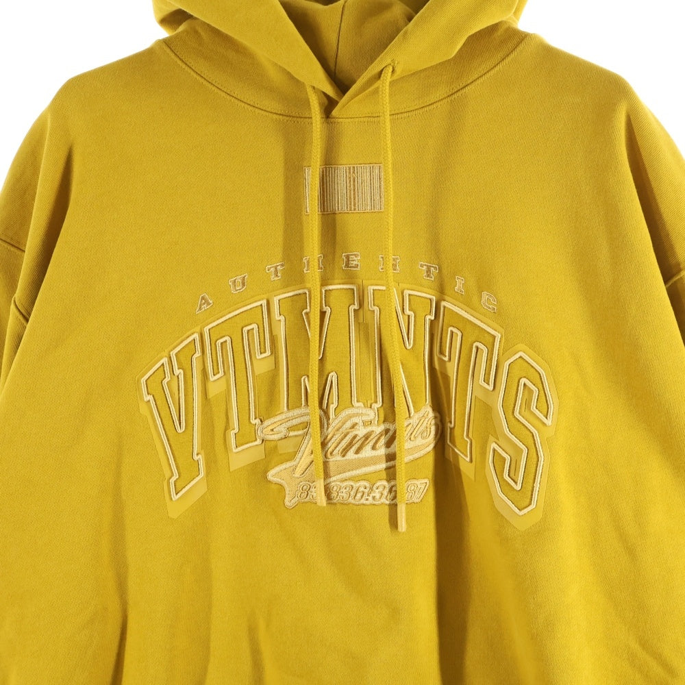 VTMNTS(ブイティーエムエヌティーエス) カレッジロゴ刺繍 プルオーバーパーカー スウェット イエロー VL16HD380M