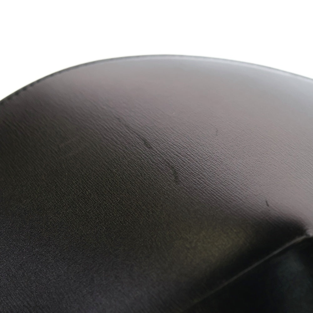 ALAIA(アライア) LE COEUR ショルダーバッグ ワンショルダー 斜め掛け ハートモチーフ カーフスキン ブラック