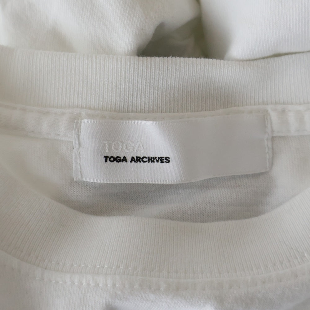 TOGA TOO(トーガ トゥ) TOGA × BOY'S OWN T-shirt 両面プリントクルーネック半袖Tシャツ TC241ーJK514 ホワイト