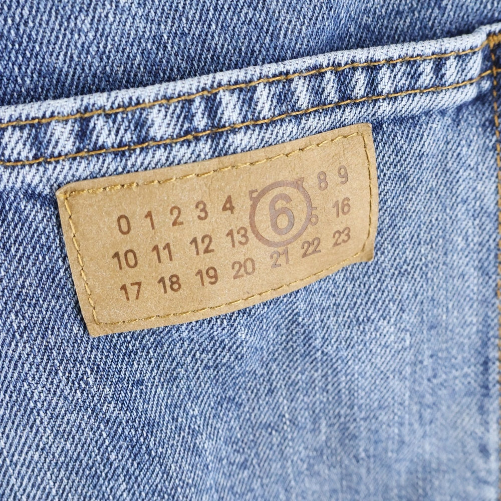 MM6 Maison Margiela(エムエムシックスメゾンマルジェラ) 25AW WIDE DENIM SH0LA0025 S30844 ダメージ加工 ワイドレグ デニムパンツ インディゴ