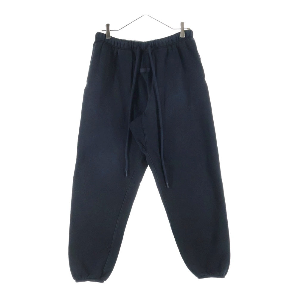 FEAR OF GOD ESSENTIALS(フィアオブゴッド エッセンシャルズ) ラバーロゴパッチ スウェットパンツ ブラック