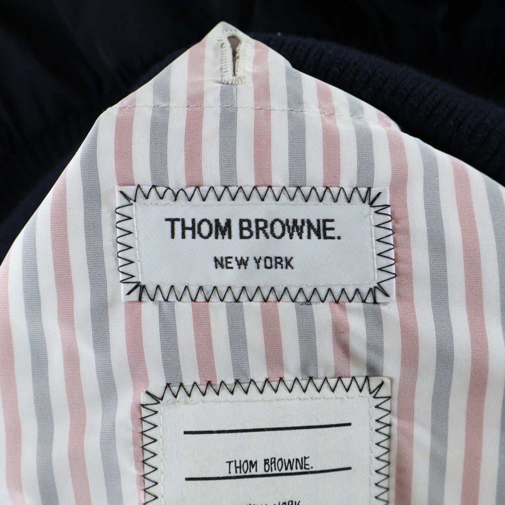 THOM BROWNE(トムブラウン) 4Bar Nylon Bomber Down Jacket 4バー ナイロン ボンバーダウンジャケット ネイビー MJD103X-07259