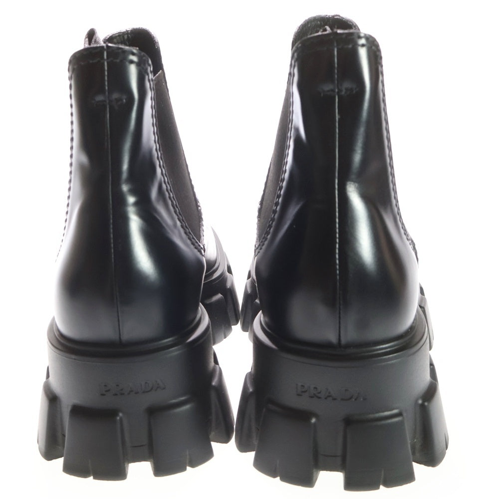 PRADA(プラダ) モノリス ブラッシュドレザー チェルシー サイドゴアブーツ ブラック 2TE174