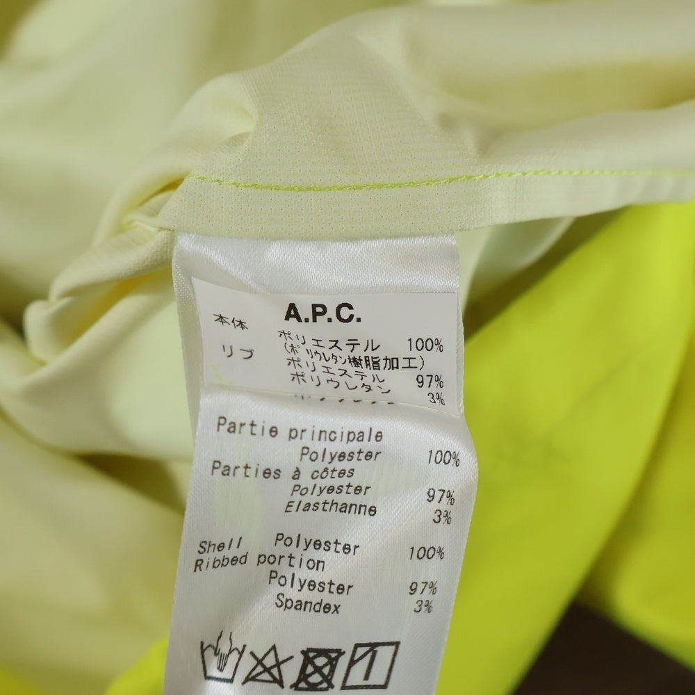 A.P.C(アーペーセー) ロゴプリント アノラック マウンテンパーカー ハーフジップ 24193-1-31361 イエロー