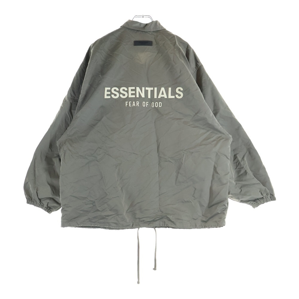 FEAR OF GOD ESSENTIALS(フィアオブゴッド エッセンシャルズ) バックロゴ ナイロンコーチジャケット グレー