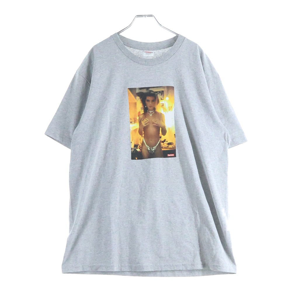 SUPREME(シュプリーム) 18SS Nan Goldin Kim in Rhinestone Tee ナン・ゴールディン フロントプリント 半袖Tシャツ カットソー グレー