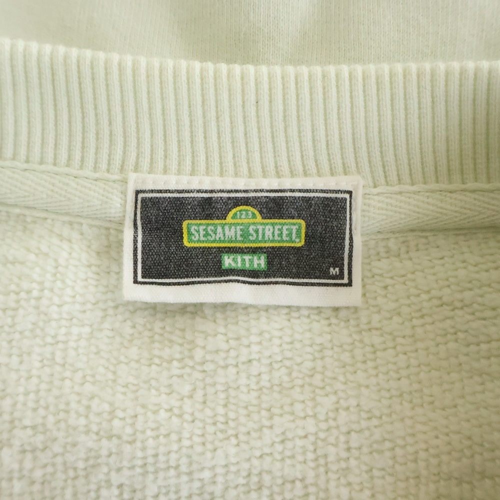 KITH(キス) Sesame Street Ernie Nelson Crewneck セサミストリート ロゴ刺繍クルーネックスウェットトレーナー アイボリー