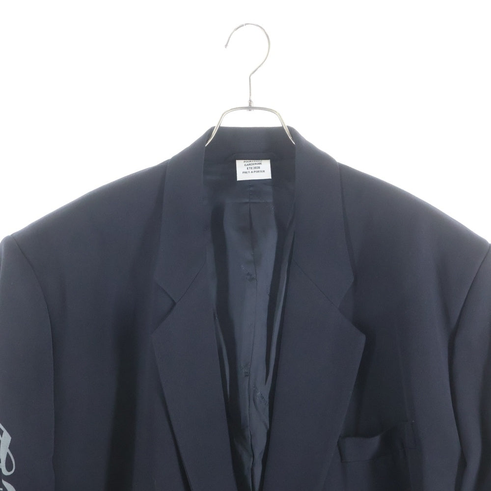 VETEMENTS(ヴェトモン) 20SS GOTHIC LOGO EMBROIDERED JACKET SS20JA143 ゴシック アームロゴ テーラード ジャケット ブラック