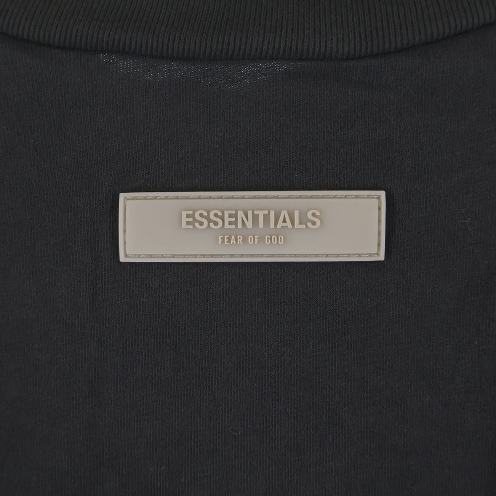 FEAR OF GOD ESSENTIALS(フィアオブゴッド エッセンシャルズ) L/S T-SHIRT 1977 フェルトロゴ 長袖Tシャツ ロンT ブラック