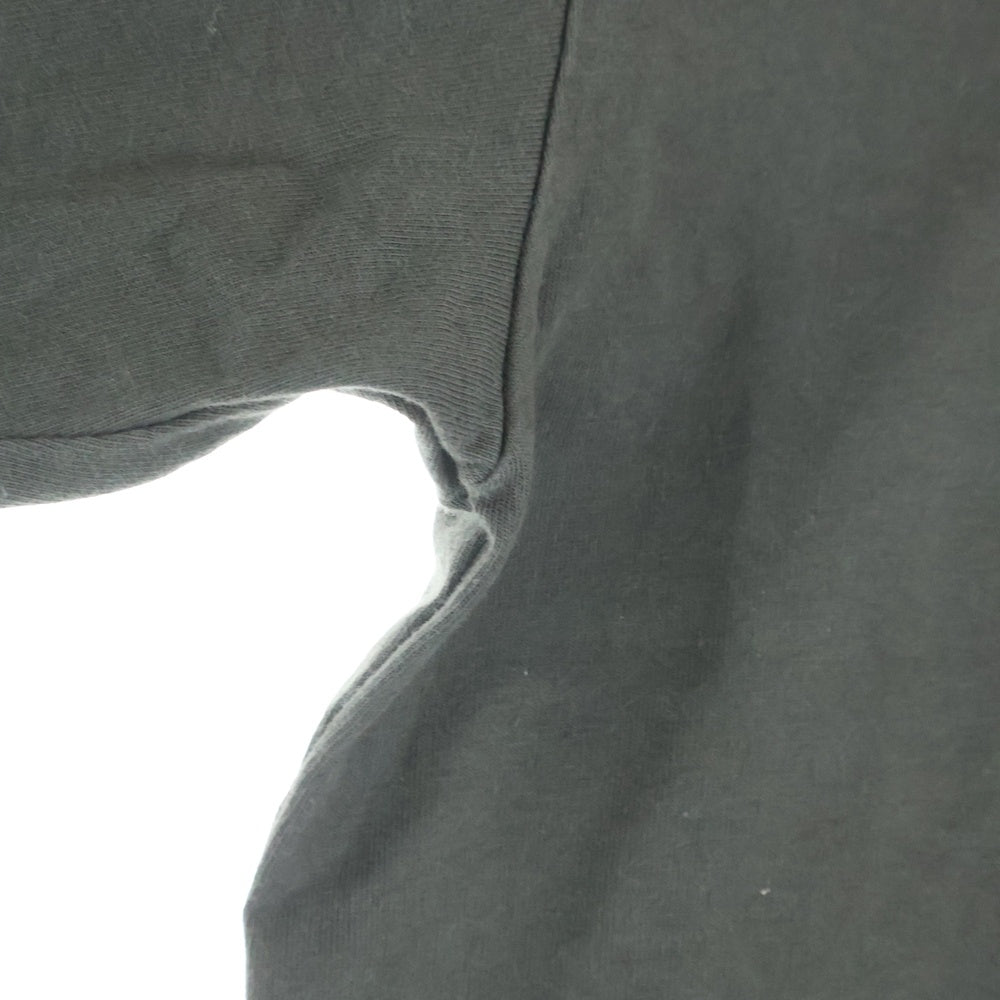FEAR OF GOD ESSENTIALS(フィアオブゴッド エッセンシャルズ) L/S T-SHIRT フェルトロゴ 長袖Tシャツ ロンT グレー