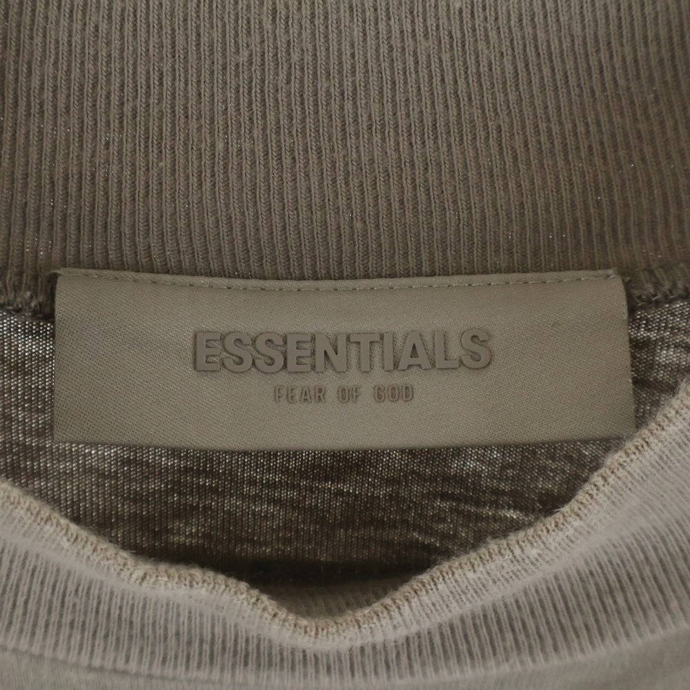FEAR OF GOD ESSENTIALS(フィアオブゴッド エッセンシャルズ) L/S T-SHIRT フェルトロゴ 長袖Tシャツ ロンT ベージュ