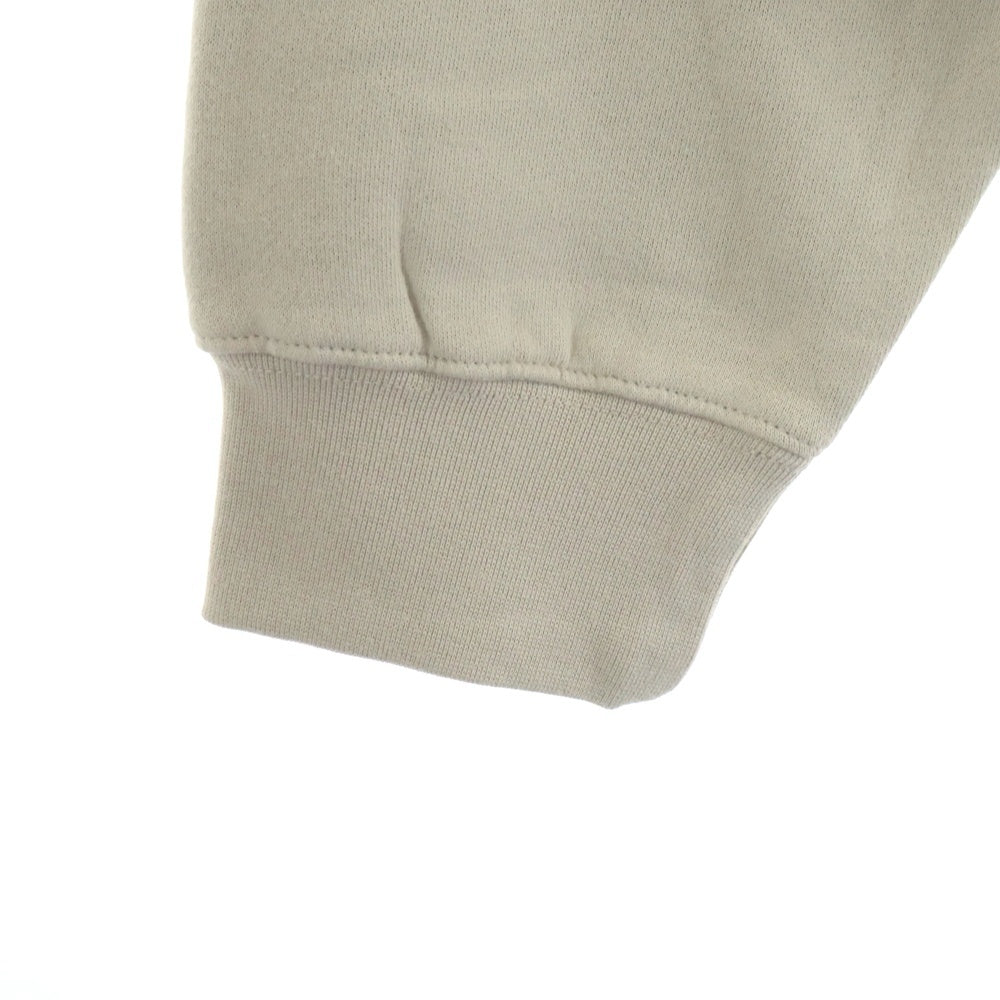 FEAR OF GOD ESSENTIALS(フィアオブゴッド エッセンシャルズ) HOODIE 1977 フェルトロゴ プルオーバースウェットパーカー フーディー ベージュ