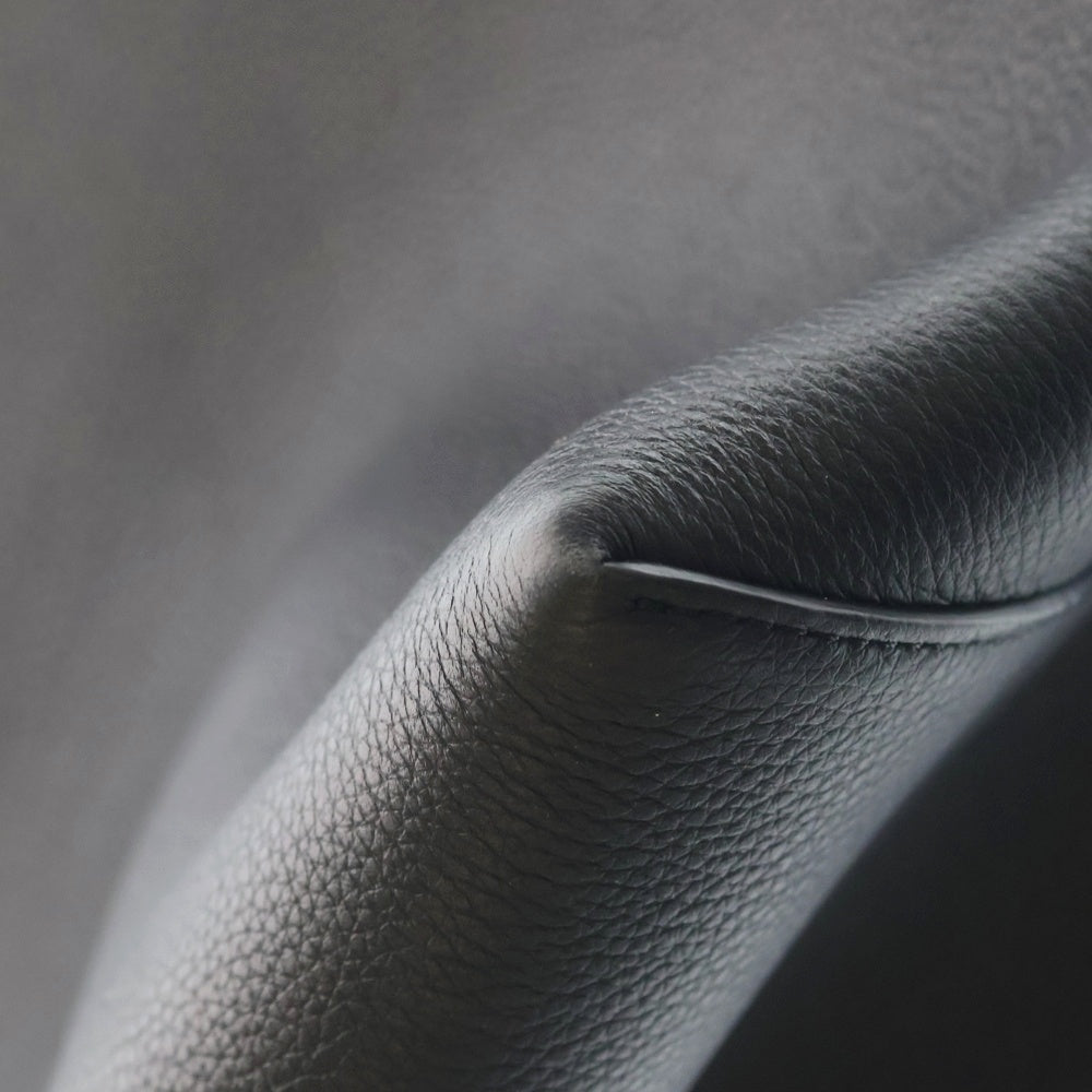 THE ROW(ザロウ) N/S PARK TOTE パークトート ミディアム レザーハンドバッグ ブラック レディース