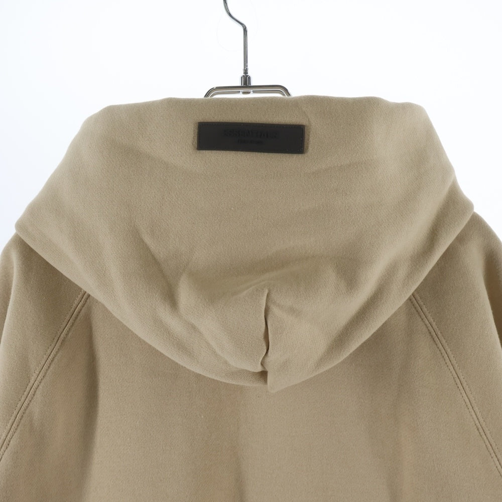 FEAR OF GOD ESSENTIALS(フィアオブゴッド エッセンシャルズ) HOODIE ラバーロゴ プルオーバースウェットパーカー フーディー ベージュ