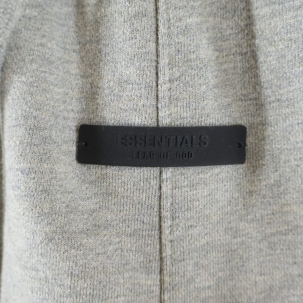 FEAR OF GOD ESSENTIALS(フィアオブゴッド エッセンシャルズ) 24AW STATE Logo Sweat pants ロゴ スエットパンツ グレー