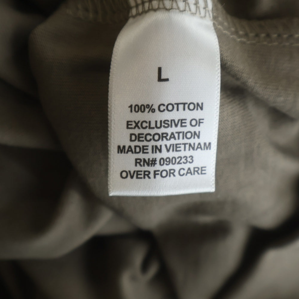 FEAR OF GOD ESSENTIALS(フィアオブゴッド エッセンシャルズ) S/S POLO SHIRT バックラバーロゴ 半袖ポロシャツ ベージュ
