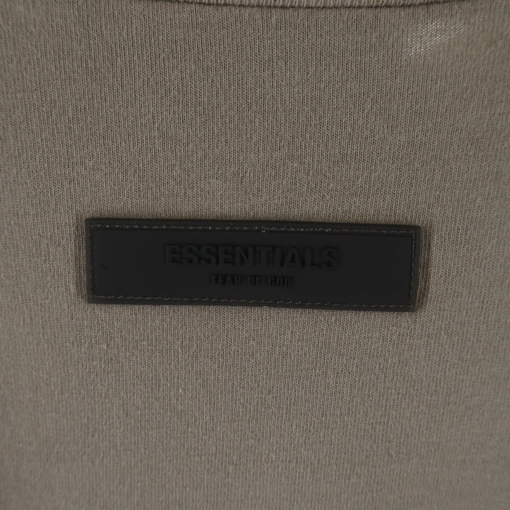 FEAR OF GOD ESSENTIALS(フィアオブゴッド エッセンシャルズ) L/S T-SHIRT フェルトロゴ 長袖Tシャツ ロンT ベージュ