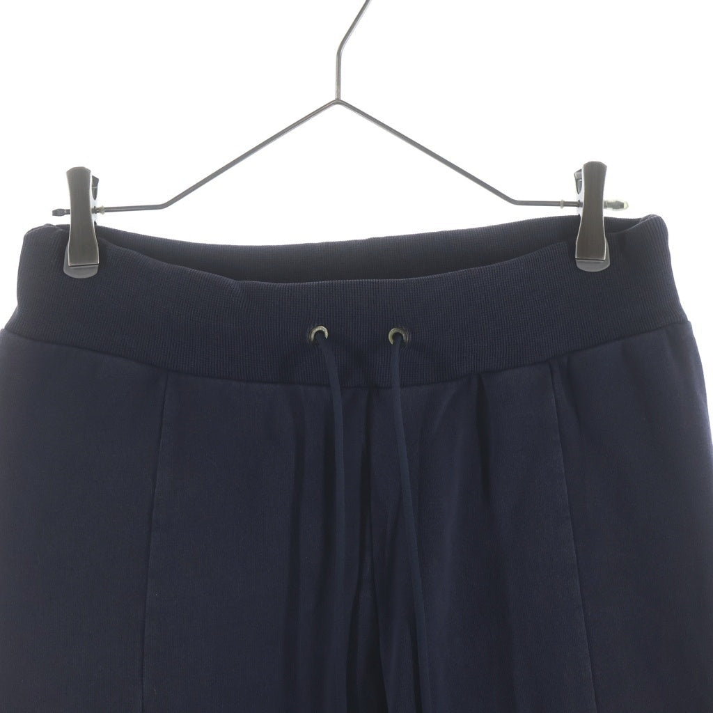 MONCLER GAMME BLEU(モンクレール・ガム・ブルー) PANTALONE ロゴワッペン スウェットパンツ ネイビー B23918703150