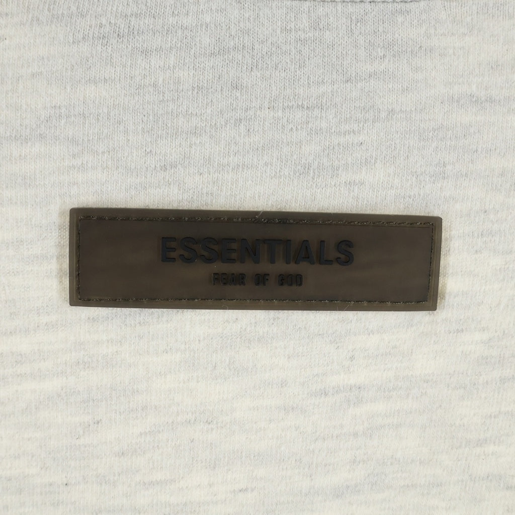 FEAR OF GOD ESSENTIALS(フィアオブゴッド エッセンシャルズ) L/S T-SHIRT 1977 フェルトロゴ 長袖Tシャツ ロンT グレージュ