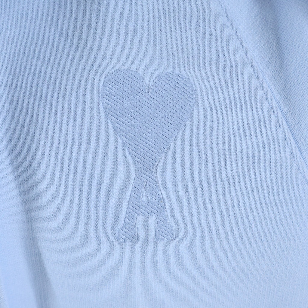 AMI Alexandre Mattiussi(アミアレクサンドルマテュッシ) Hoodie ハートロゴ刺繍 プルオーバースウェットパーカー フーディー ブルー E22USW202.747