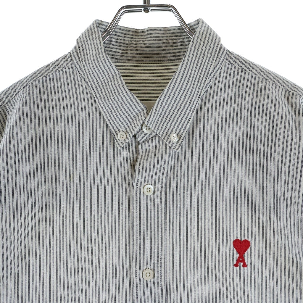 AMI Alexandre Mattiussi(アミアレクサンドルマテュッシ) L/S Shirt ハートロゴ刺繍 ストライプ長袖シャツ グレー BFHSH113.471
