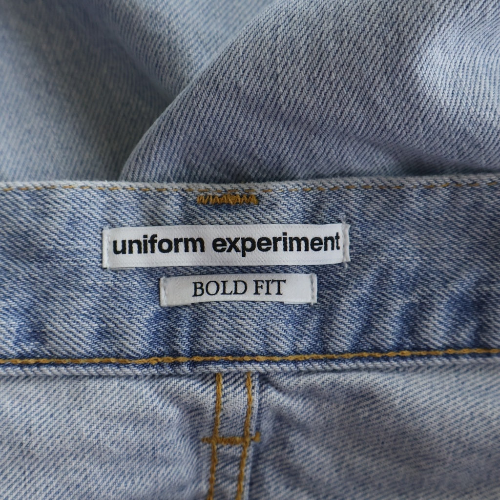 UNIFORM EXPERIMENT(ユニフォームエクスペリメント) WASHED DENIM BOLD-FIT JEANS ウォッシュド デニム ボルドフィット ジーンズ デニムパンツ インディゴ UE-252053