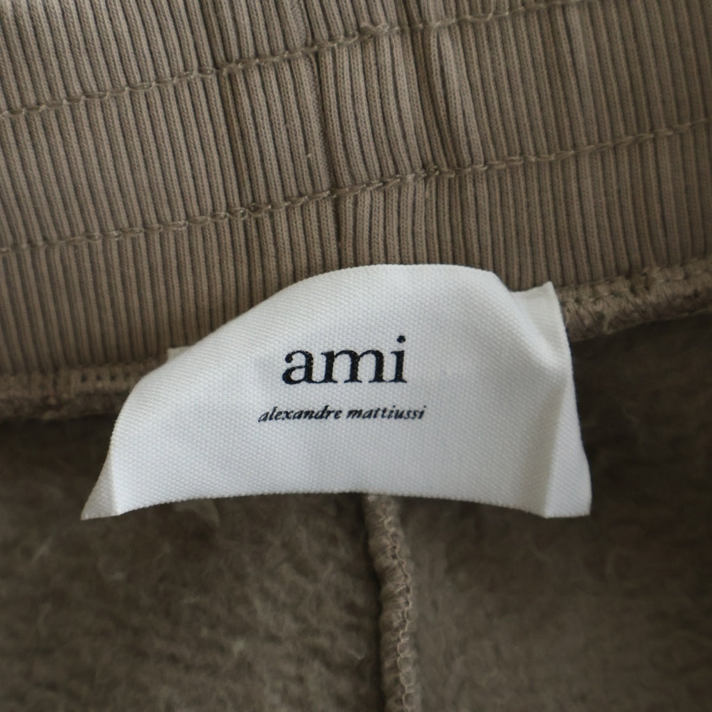 AMI Alexandre Mattiussi(アミアレクサンドルマテュッシ) Sweat Half Pants ハートロゴ スウェットハーフパンツ ショーツ ベージュ USO325.749