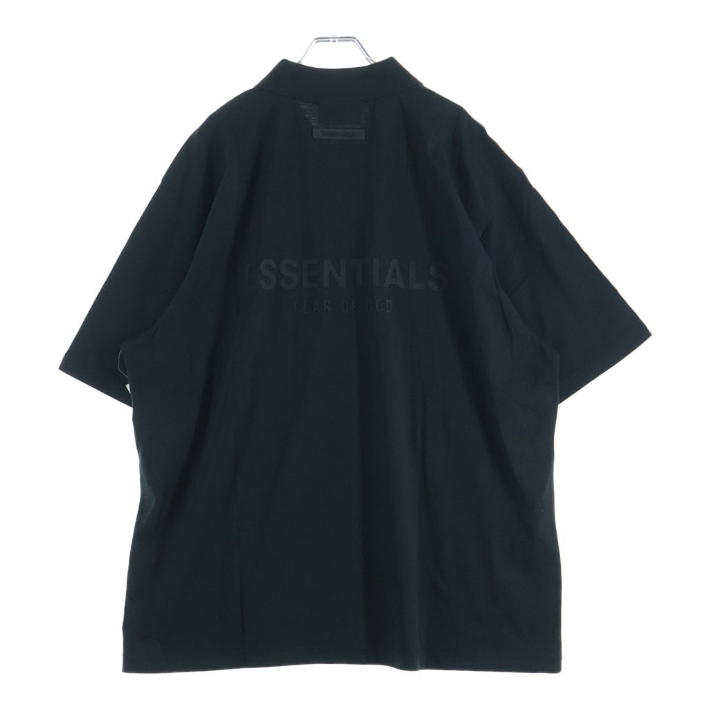 FEAR OF GOD ESSENTIALS(フィアオブゴッド エッセンシャルズ) S/S POLO SHIRT ラバーロゴ 半袖ポロシャツ ブラック