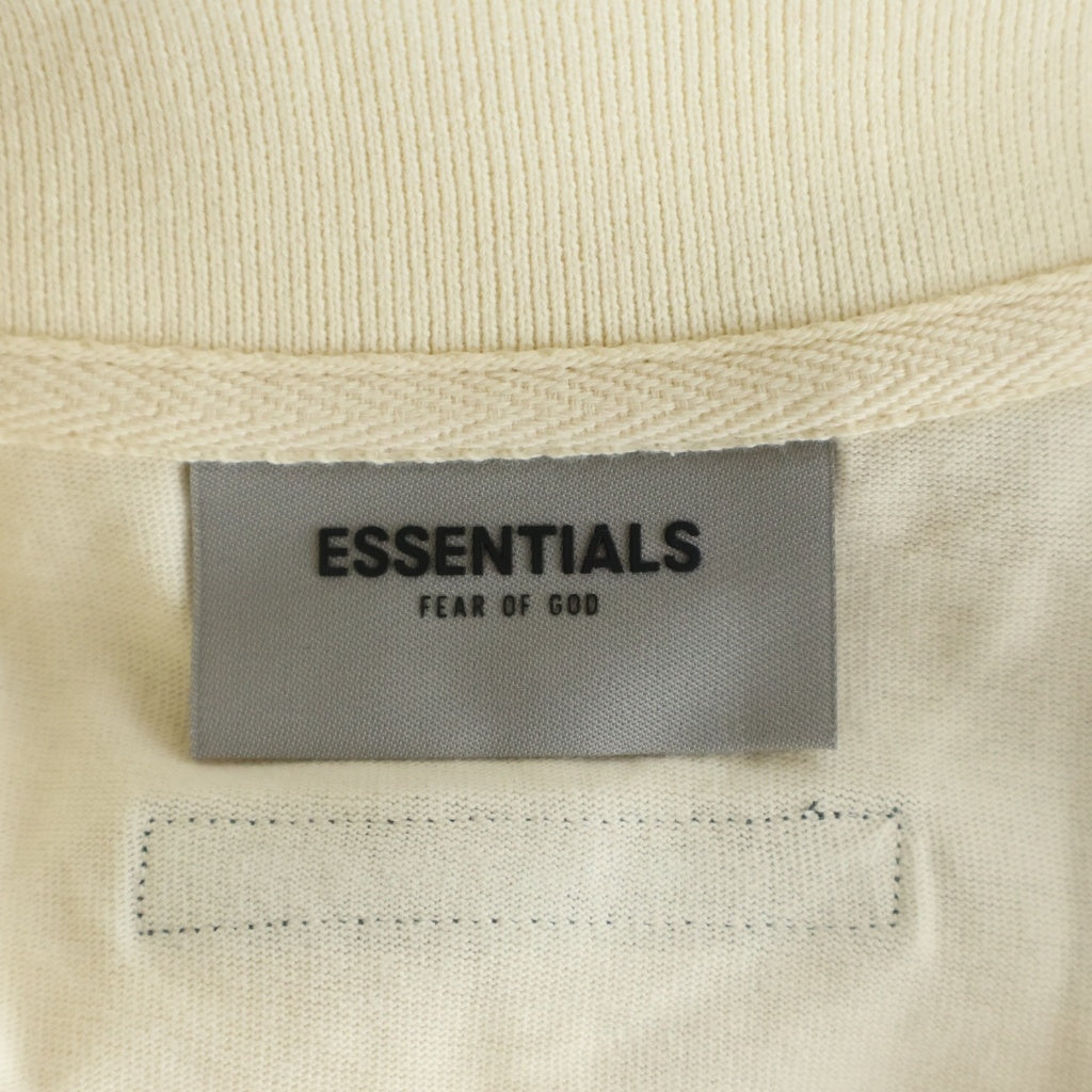 FEAR OF GOD ESSENTIALS(フィアオブゴッド エッセンシャルズ) S/S POLO SHIRT ラバーロゴ 半袖ポロシャツ アイボリー