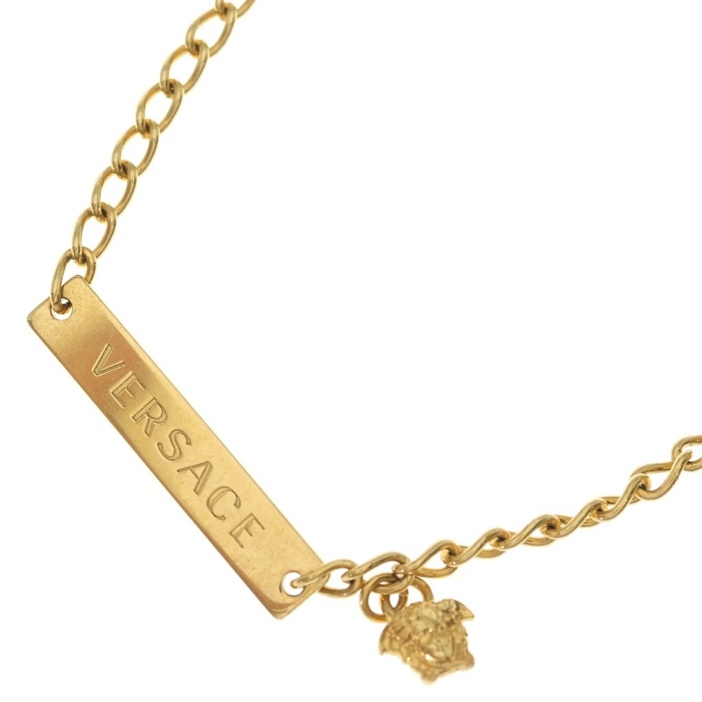 VERSACE(ヴェルサーチ) ロゴプレート チェーンネックレス ゴールド レディース