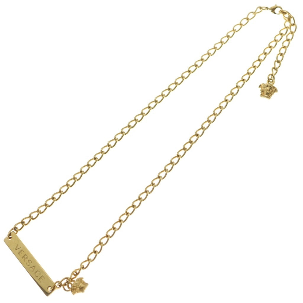 VERSACE(ヴェルサーチ) ロゴプレート チェーンネックレス ゴールド レディース