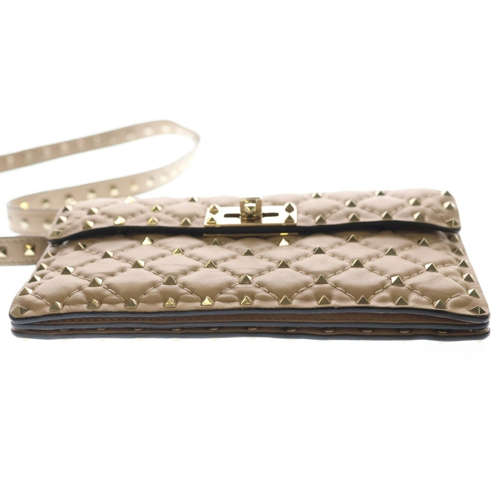 VALENTINO GARAVANI(ヴァレンチノガラヴァーニ) Rose Beige Rockstud Spike Leather Crossbody Wallet ロックスタッズ レザーショルダーウォレット バッグ ベージュ MA24NAPO レディース