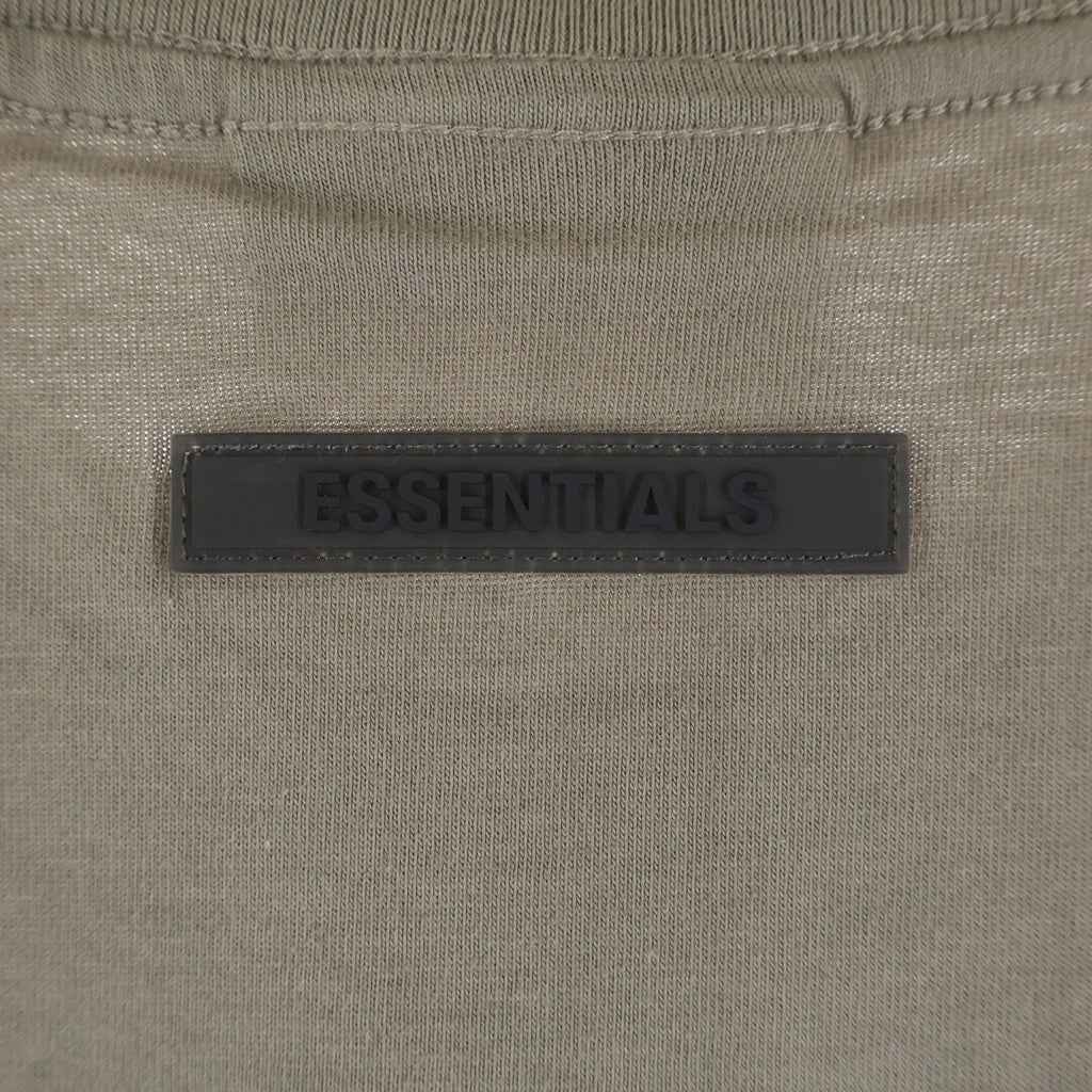 FEAR OF GOD ESSENTIALS(フィアオブゴッド エッセンシャルズ) S/S T-SHIRT バックラバーロゴ 半袖Tシャツ ベージュ