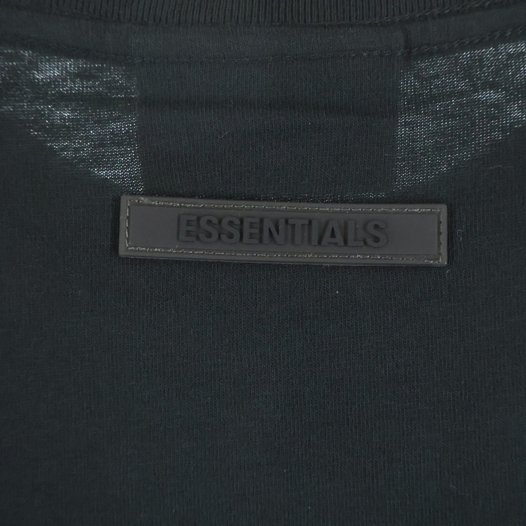 FEAR OF GOD ESSENTIALS(フィアオブゴッド エッセンシャルズ) S/S T-SHIRT バックラバーロゴ 半袖Tシャツ ブラック