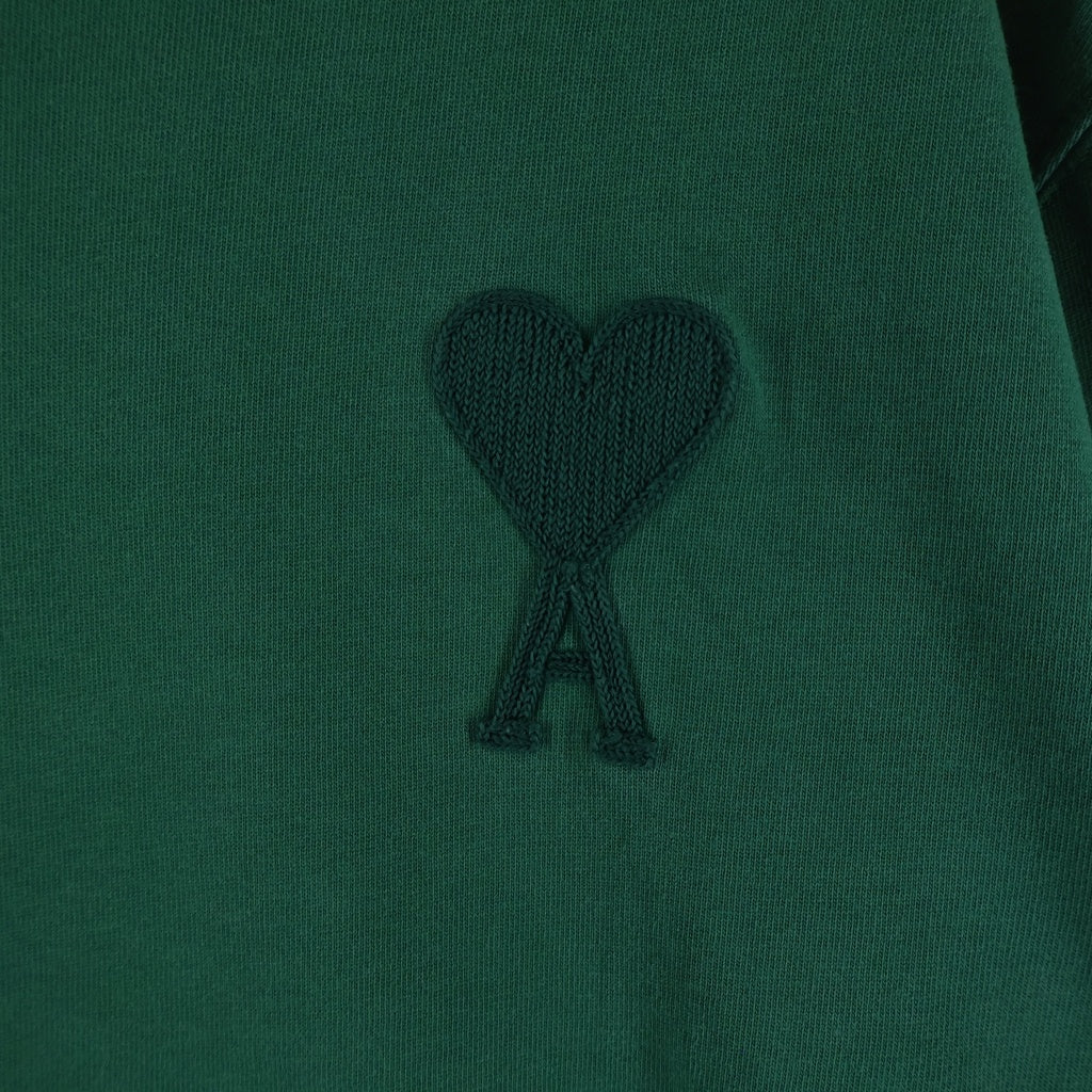 AMI Alexandre Mattiussi(アミアレクサンドルマテュッシ) S/S T-Shirt ハートロゴ刺繍 半袖Tシャツ グリーン A21HJ128.726