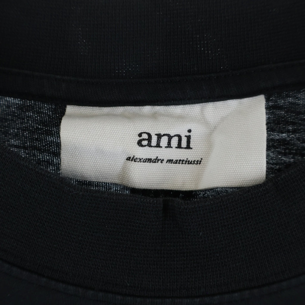 AMI Alexandre Mattiussi(アミアレクサンドルマテュッシ) S/S T-Shirt ハートロゴ刺繍 半袖Tシャツ ブラック BFFJ109.723