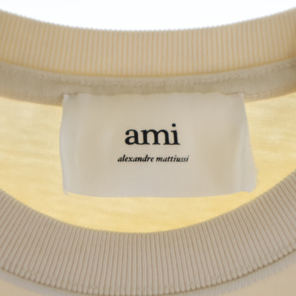 AMI Alexandre Mattiussi(アミアレクサンドルマテュッシ) T-Shirt ハートロゴ刺繍 半袖Tシャツ アイボリー SPEUTS022.726