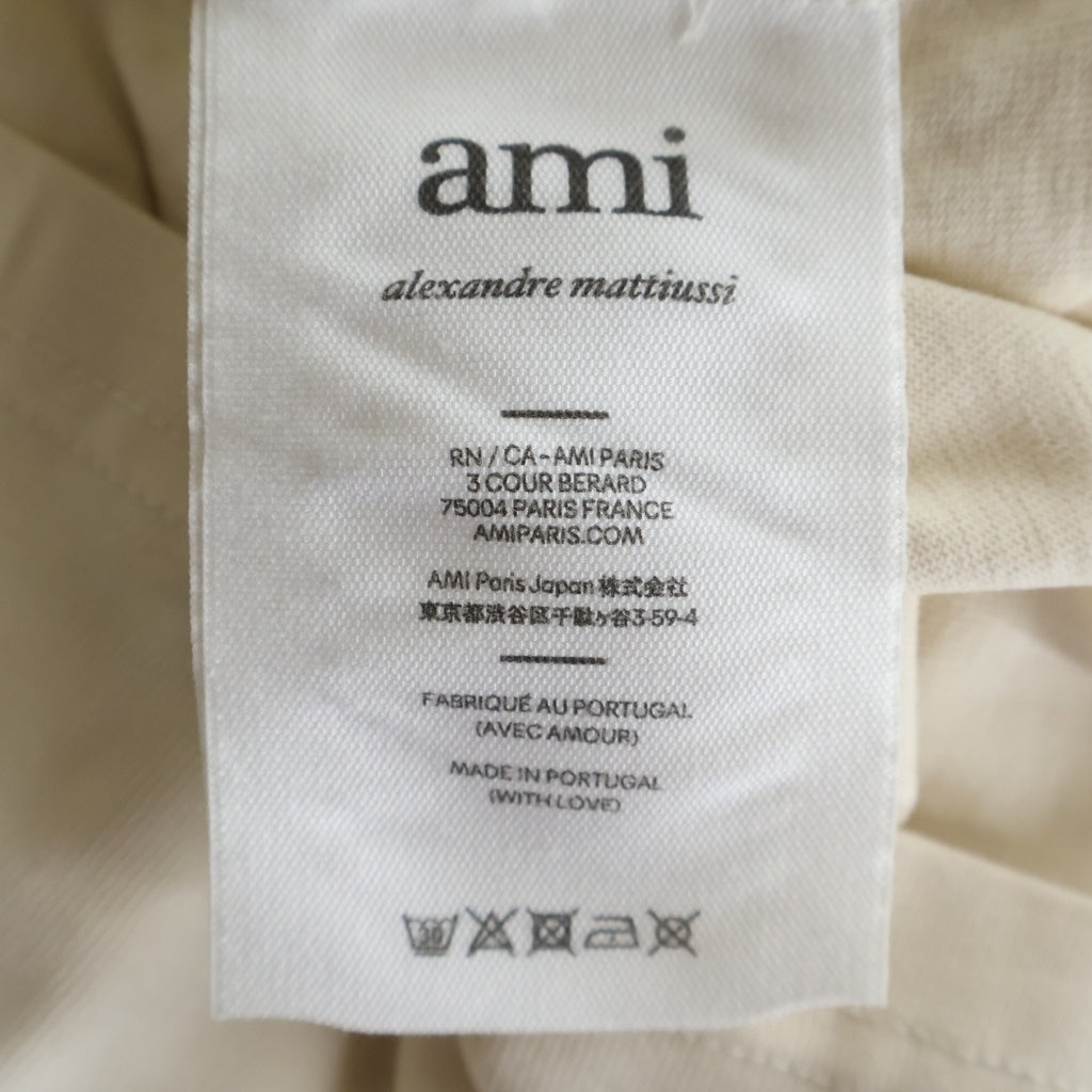 AMI Alexandre Mattiussi(アミアレクサンドルマテュッシ) T-Shirt ハートロゴ刺繍 半袖Tシャツ アイボリー SPEUTS022.726