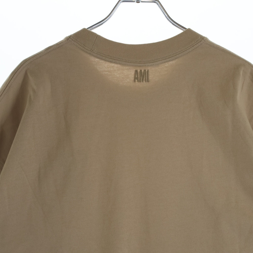 AMI Alexandre Mattiussi(アミアレクサンドルマテュッシ) T-Shirt ハートロゴ刺繍 半袖Tシャツ ベージュ A21FJ128.726