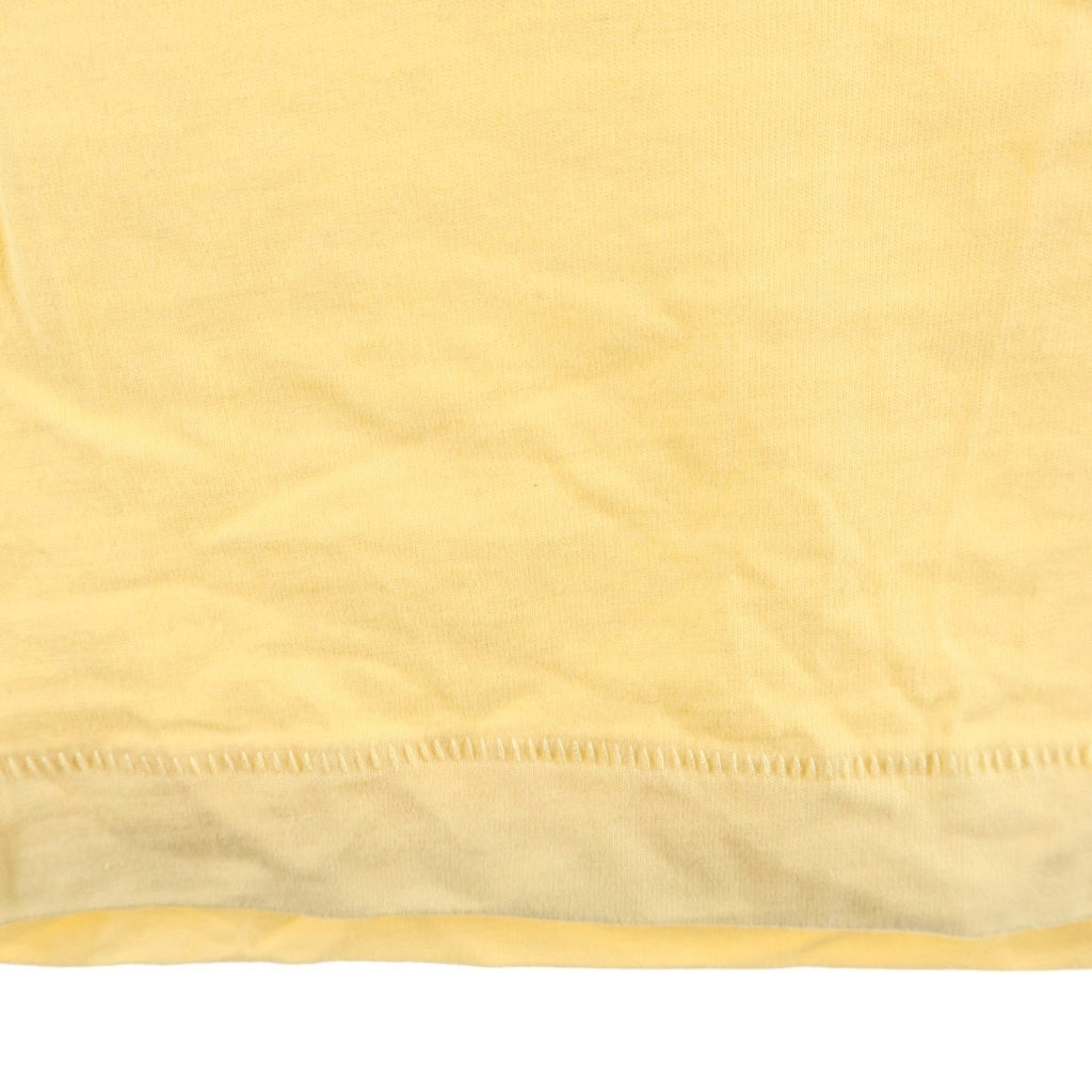 FEAR OF GOD ESSENTIALS(フィアオブゴッド エッセンシャルズ) V NECK S/S T-SHIRT ラバーロゴ Vネック半袖Tシャツ イエロー